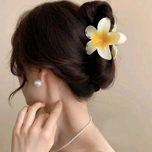 Hawaiian Flower Hair Claw (pack of 9)